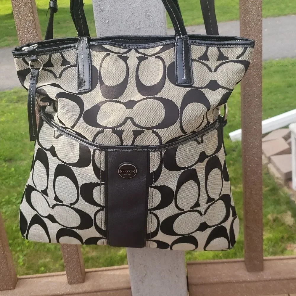 COACH Black and Gray Signature Foldover Tote Bag No. H1369-F23304